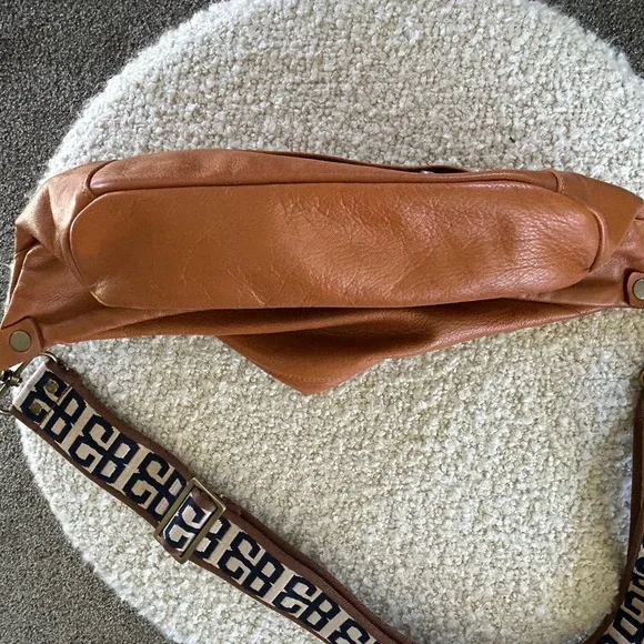 Brown Leather Belt Bag with Patterned Strap - Picture 8 of 8